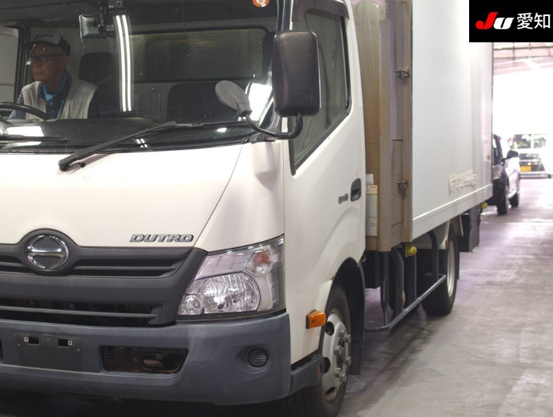  31827  HINO DUTRO  2016  