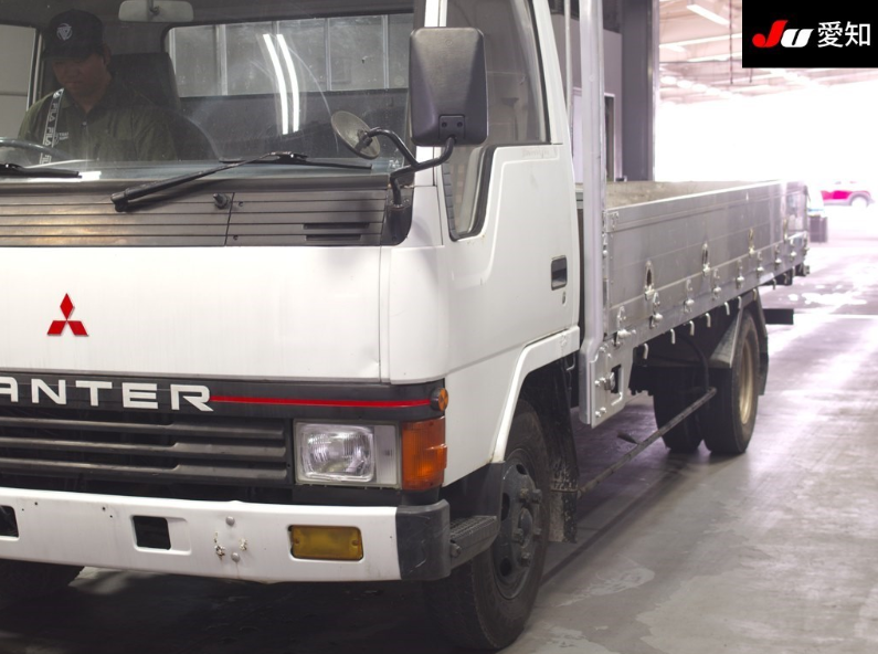  31828  MITSUBISHI CANTER  1988  