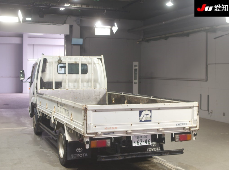  31830  TOYOTA DYNA  1999  