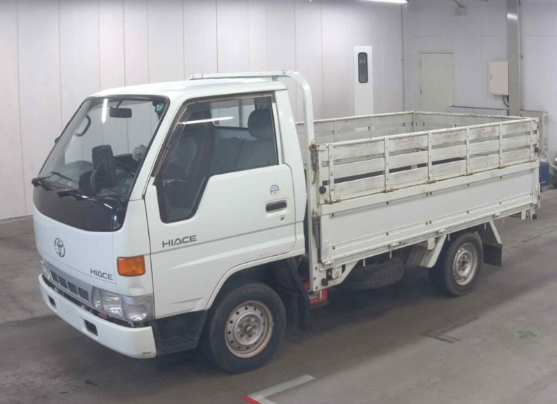  31843  TOYOTA HIACE TRUCK  1996  