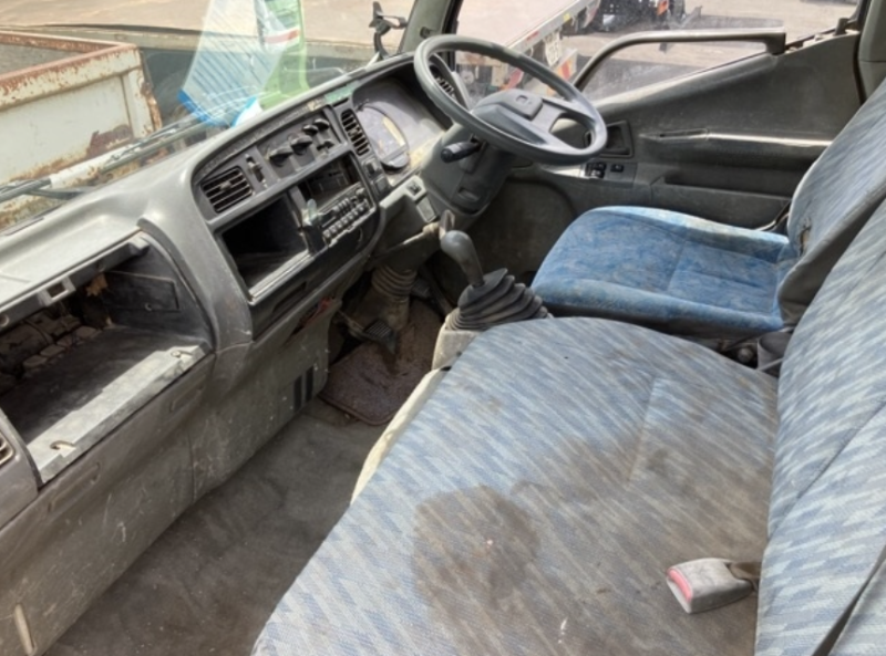  31845  MITSUBISHI CANTER  1994  
