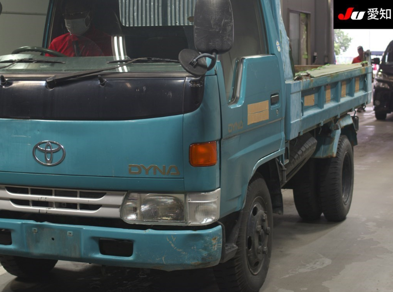  31897  TOYOTA DYNA  1995  