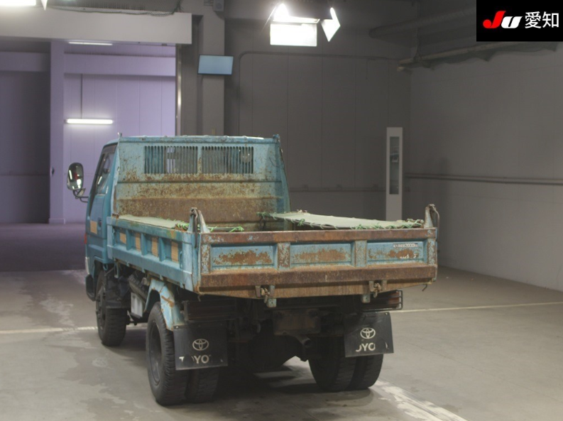  31897  TOYOTA DYNA  1995  