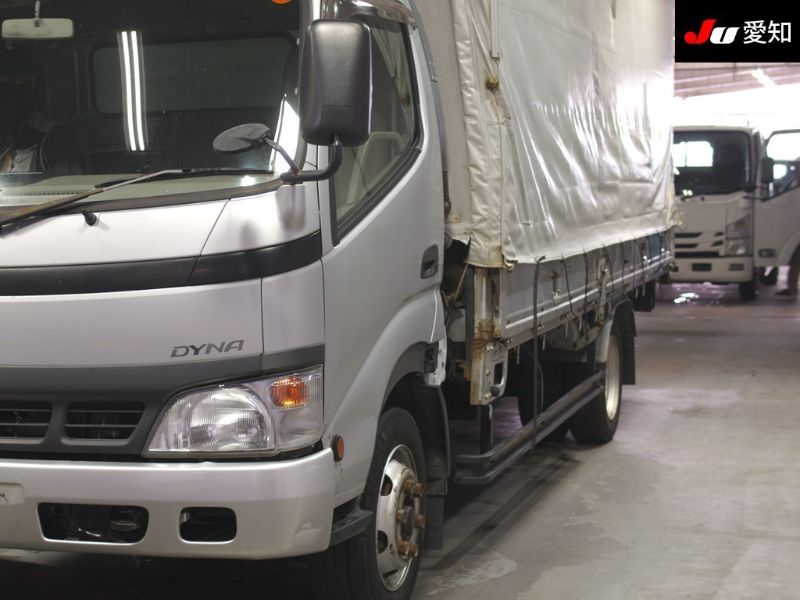  31899  TOYOTA DYNA  2004  