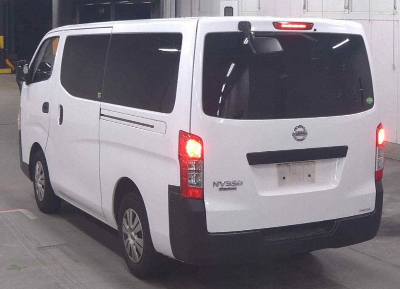  31908  NISSAN CARAVAN  2018  