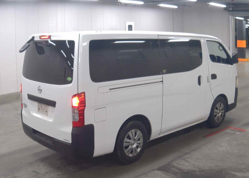  31908  NISSAN CARAVAN  2018  