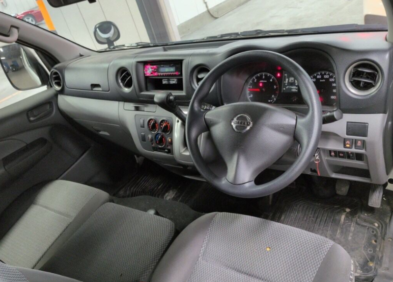  31908  NISSAN CARAVAN  2018  