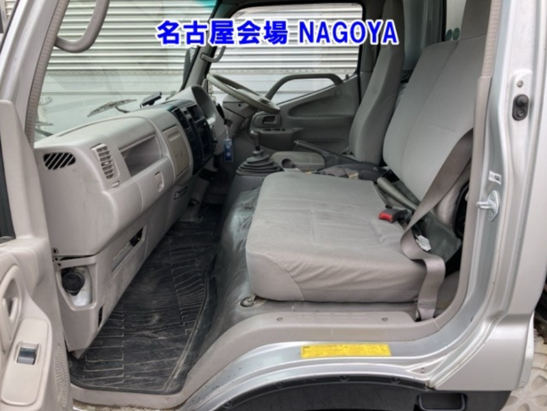  31911  TOYOTA DYNA  2008  