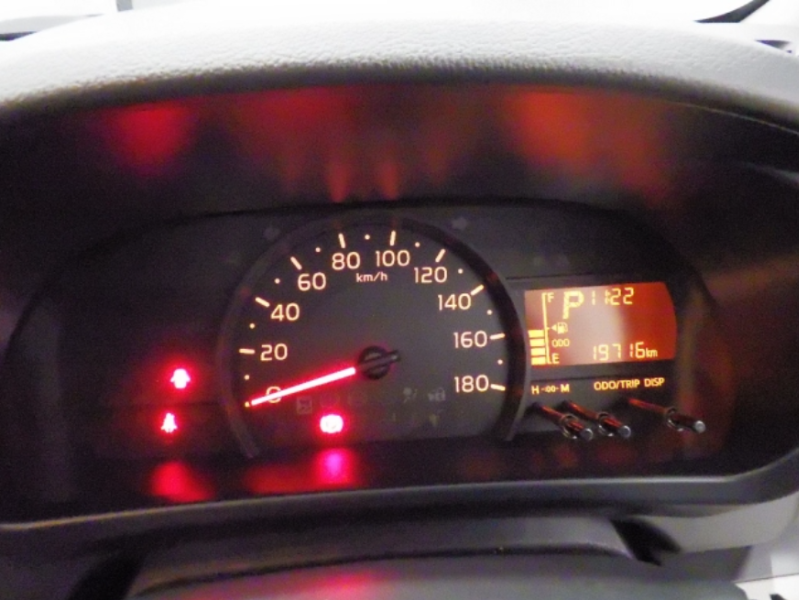  31916  TOYOTA PASSO  2017  