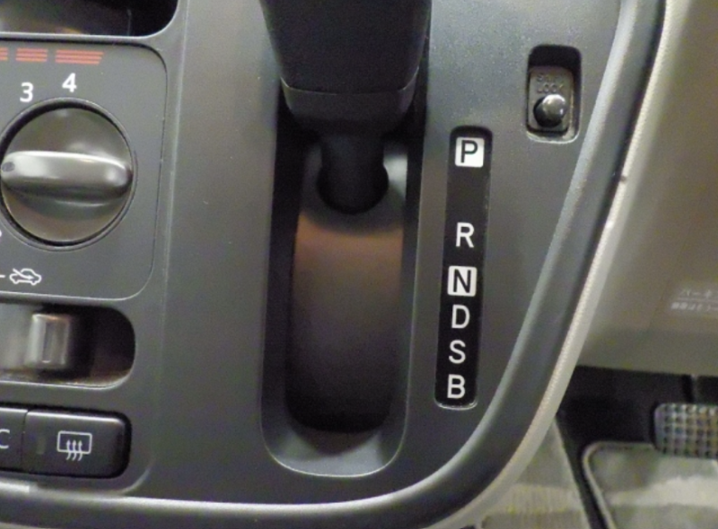  31916  TOYOTA PASSO  2017  