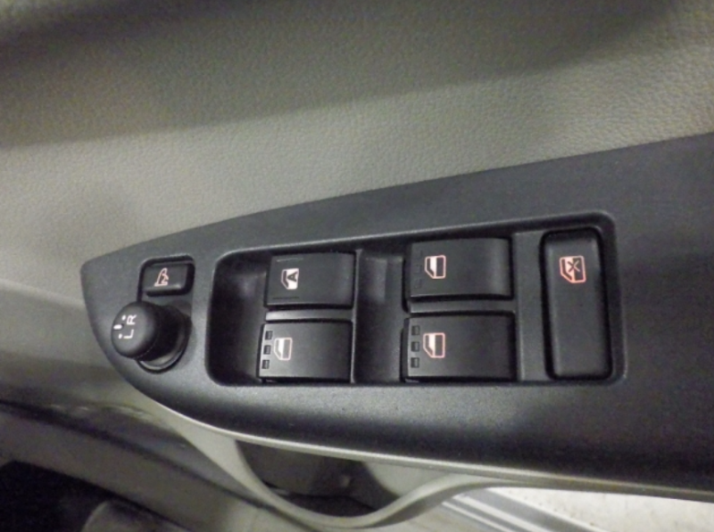  31916  TOYOTA PASSO  2017  