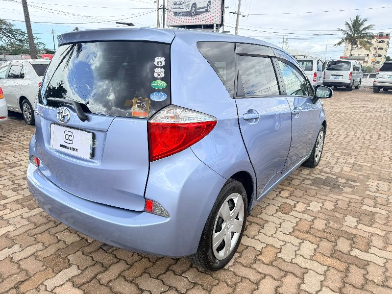  31918  TOYOTA RACTIS  2014  