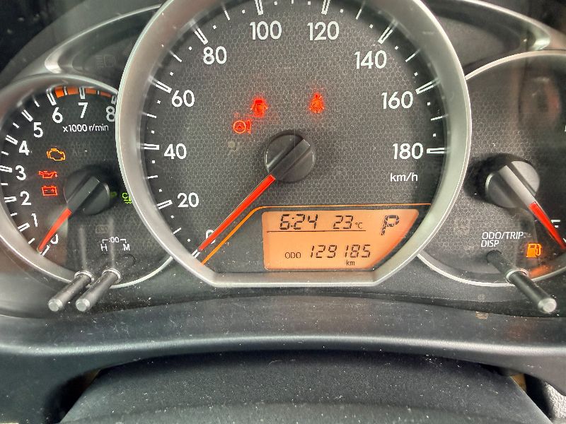  31918  TOYOTA RACTIS  2014  