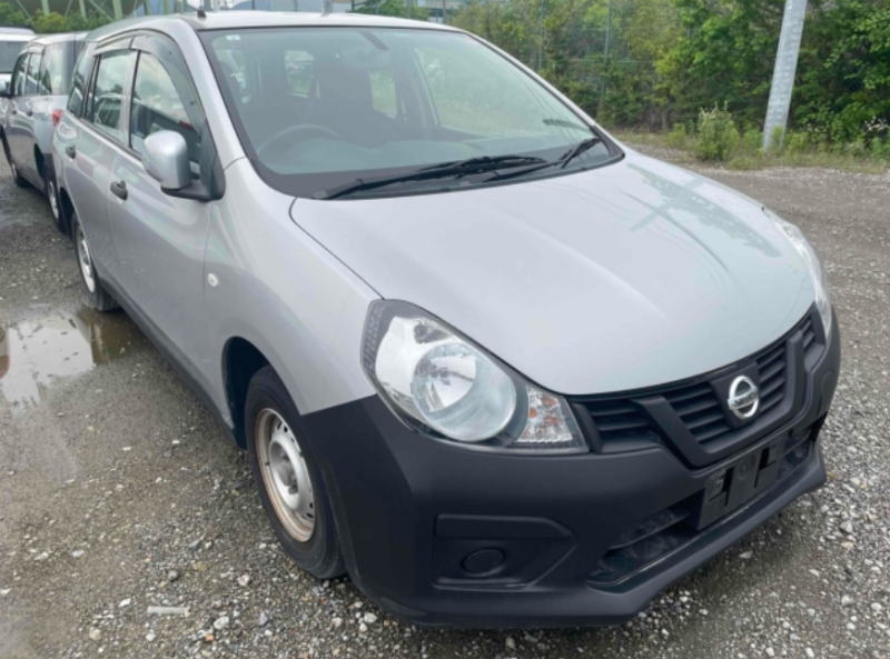  31919  NISSAN AD  2019 