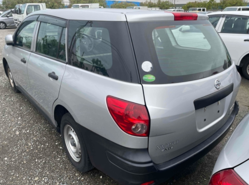  31919  NISSAN AD  2019  