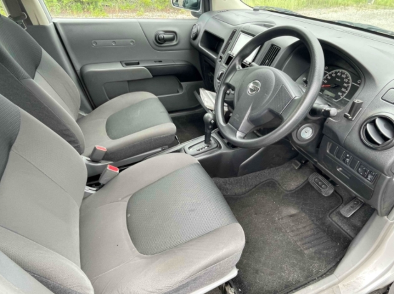  31919  NISSAN AD  2019  