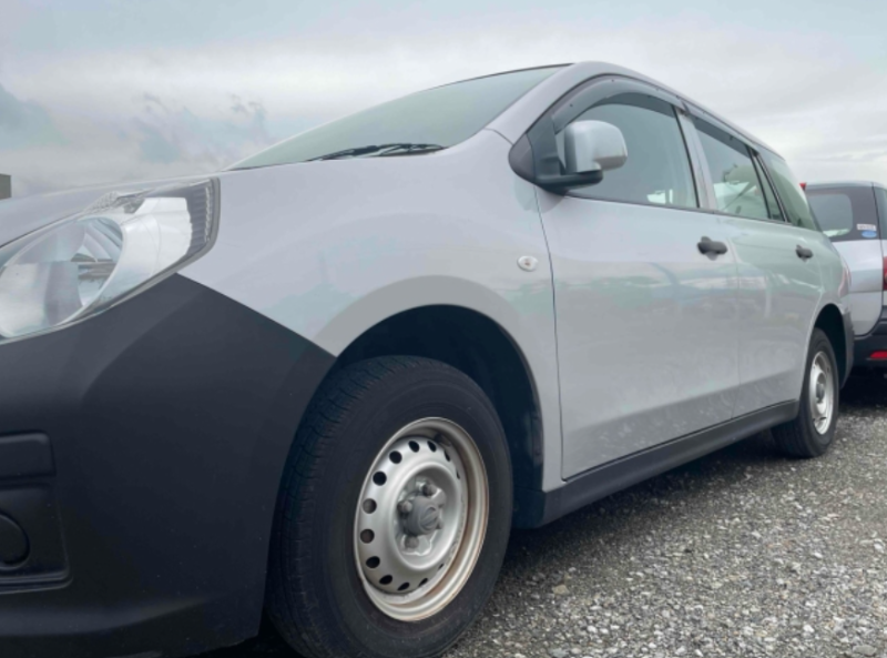  31919  NISSAN AD  2019  