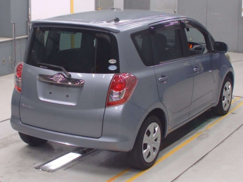  31930  TOYOTA RACTIS  2010  