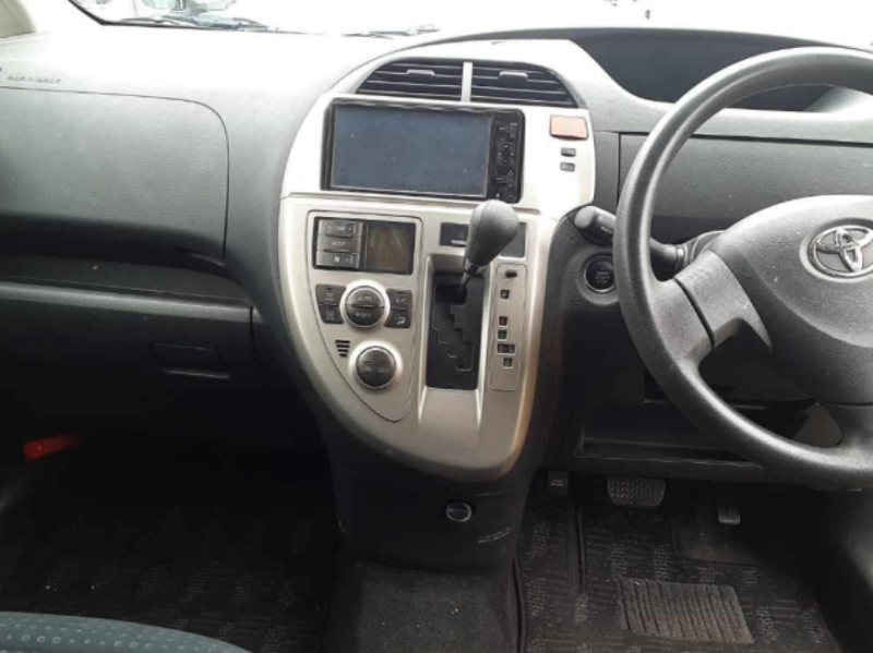  31930  TOYOTA RACTIS  2010  