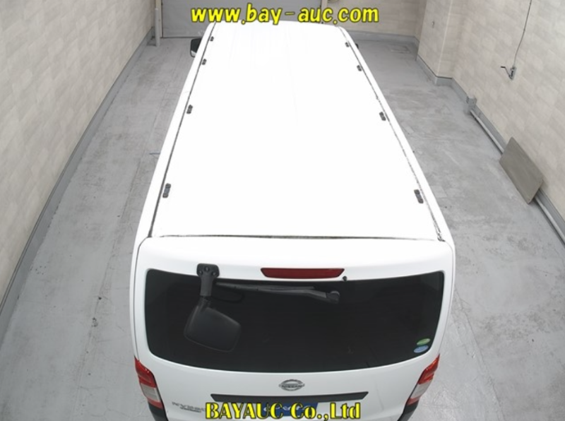  31936  NISSAN CARAVAN  2018  