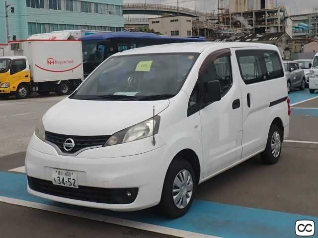  31940  NISSAN VANETTE  2017 