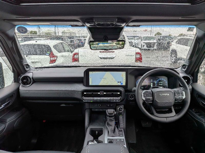  31942  TOYOTA LANDCRUISER  2025  