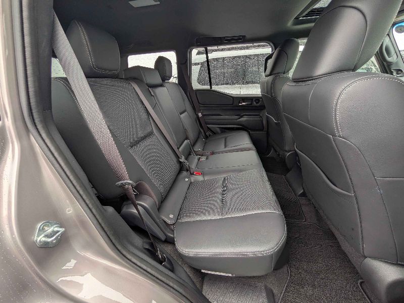  31942  TOYOTA LANDCRUISER  2025  