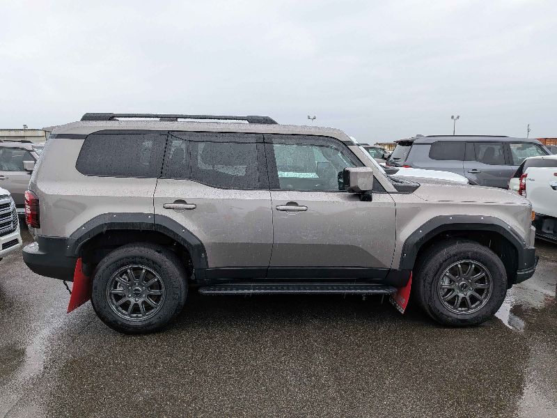  31942  TOYOTA LANDCRUISER  2025  