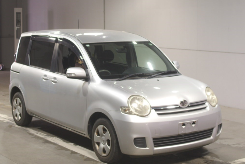  31947  TOYOTA SIENTA  2009 