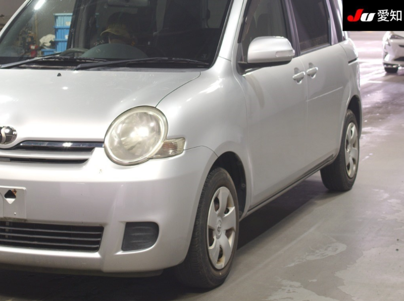  31947  TOYOTA SIENTA  2009  