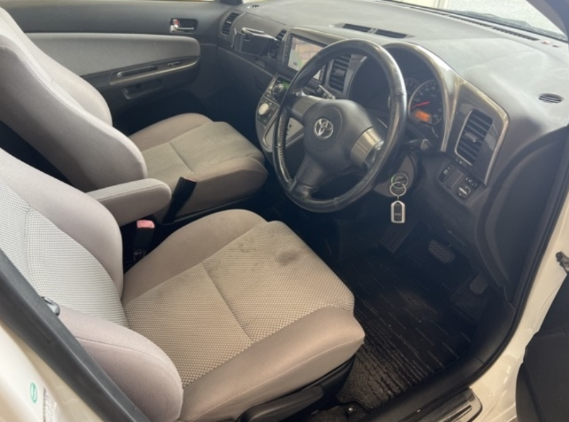  31951  TOYOTA WISH  2008  