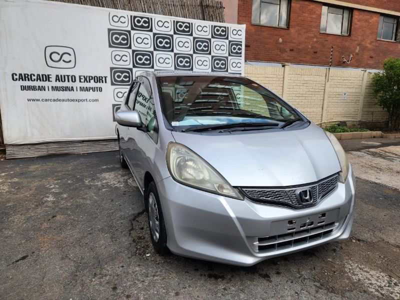  31953  HONDA FIT  2011 