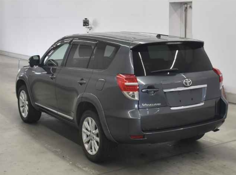  31954  TOYOTA VANGUARD  2010  