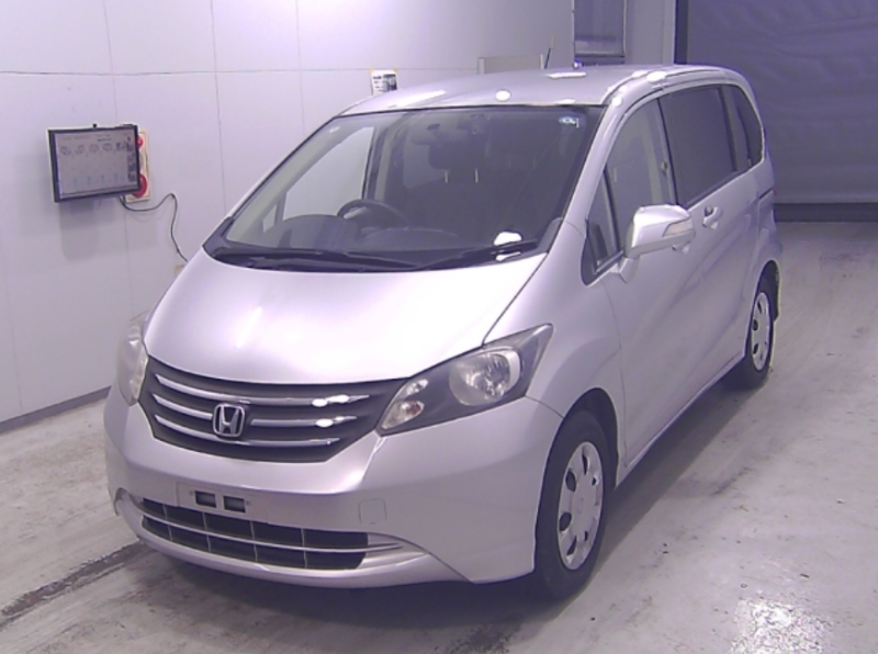  31970  HONDA FREED  2010  