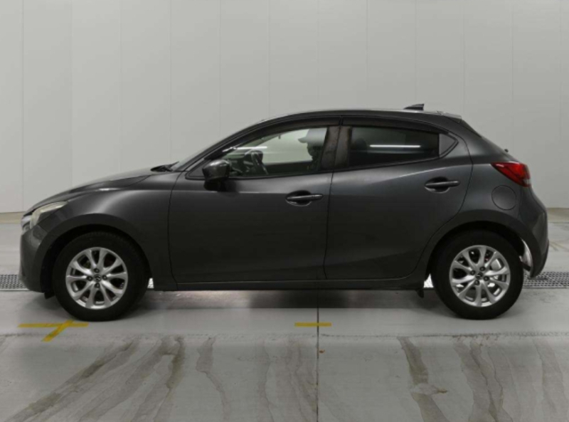  31985  MAZDA DEMIO  2017  