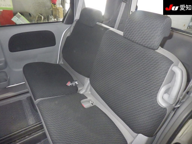  32005  TOYOTA SIENTA  2007  