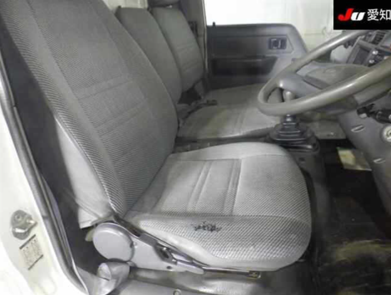  32010  TOYOTA DYNA  1997  