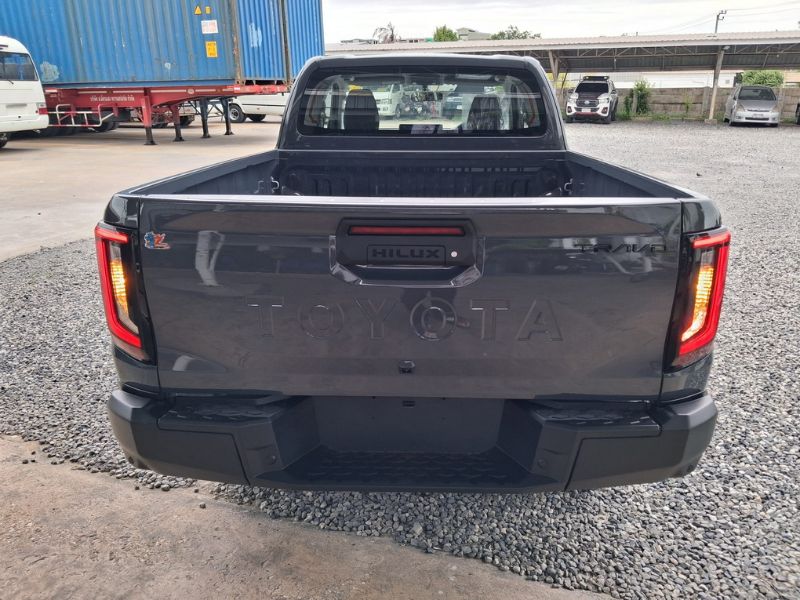  32015  TOYOTA HILUX TRAVO SMART CAB  2026  