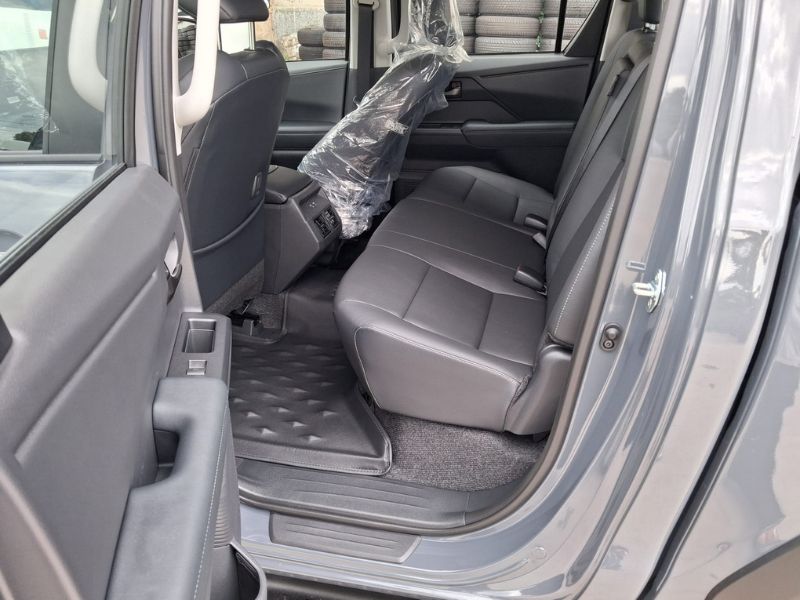  32016  TOYOTA HILUX TRAVO DOUBLE CAB  2026  