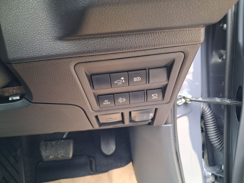  32016  TOYOTA HILUX TRAVO DOUBLE CAB  2026  