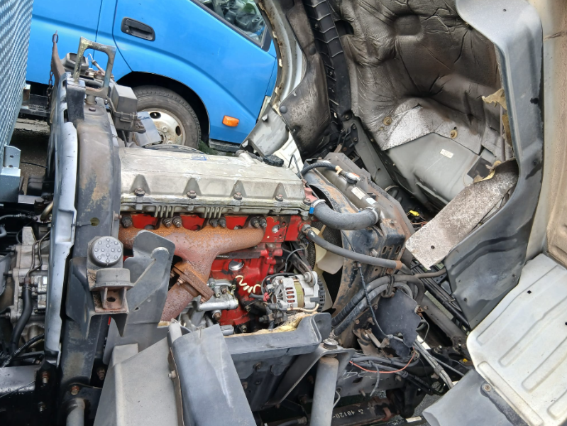  32025  TOYOTA DYNA  1998  