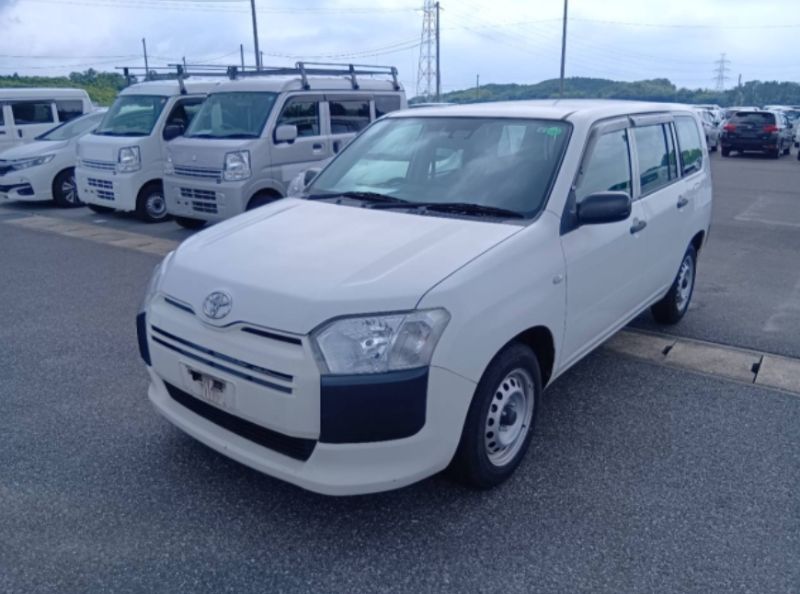  32028  TOYOTA PROBOX VAN  2017 