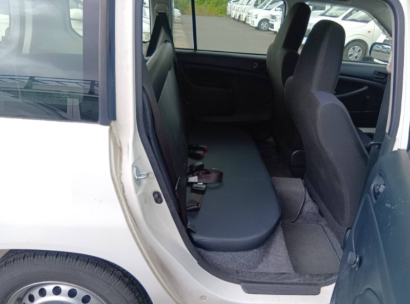  32028  TOYOTA PROBOX VAN  2017  