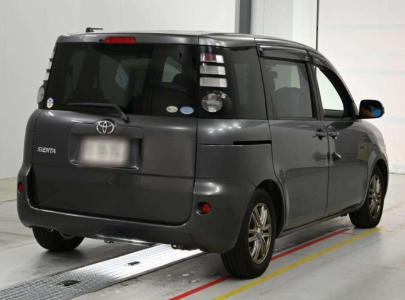 32041  TOYOTA SIENTA  2009  