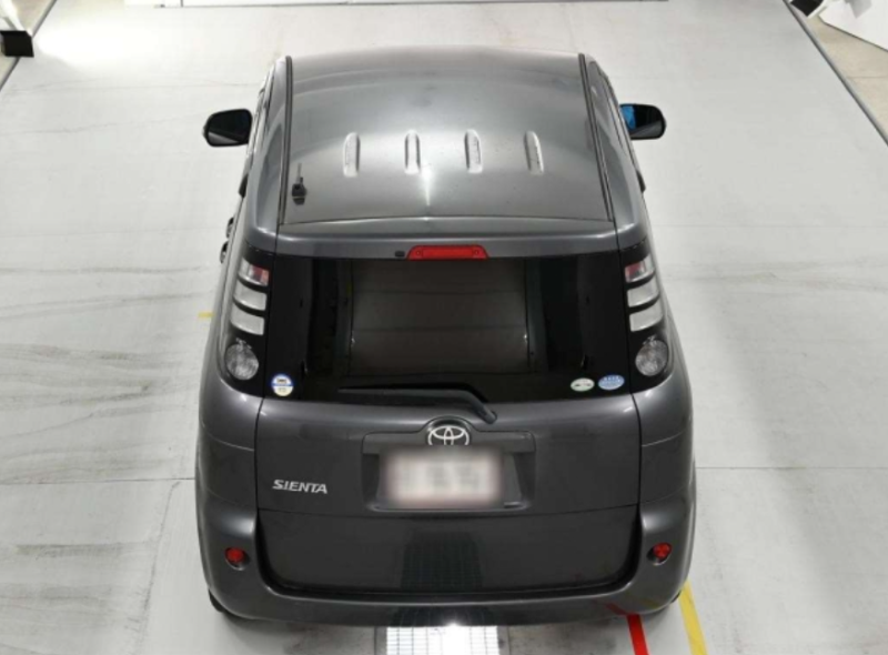  32041  TOYOTA SIENTA  2009  