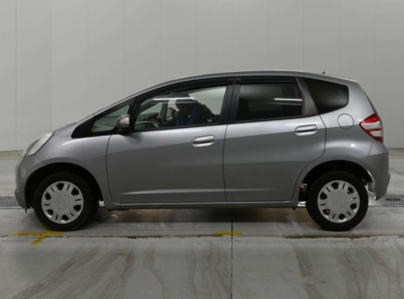  32042  HONDA FIT  2009  
