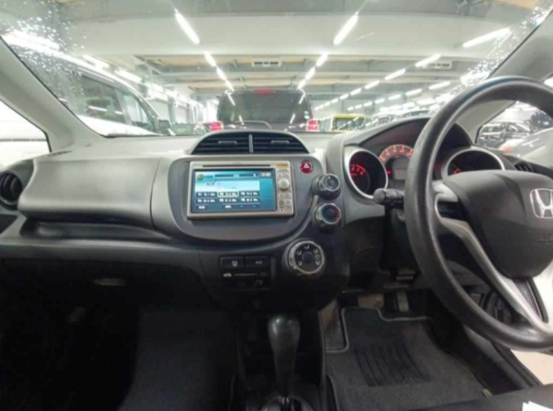  32042  HONDA FIT  2009  