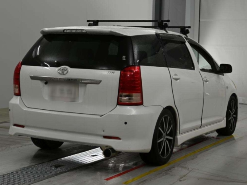  32044  TOYOTA WISH  2009  