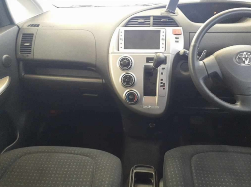  32046  TOYOTA RACTIS  2009  