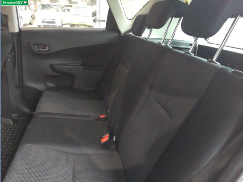  32047  TOYOTA RACTIS  2011  